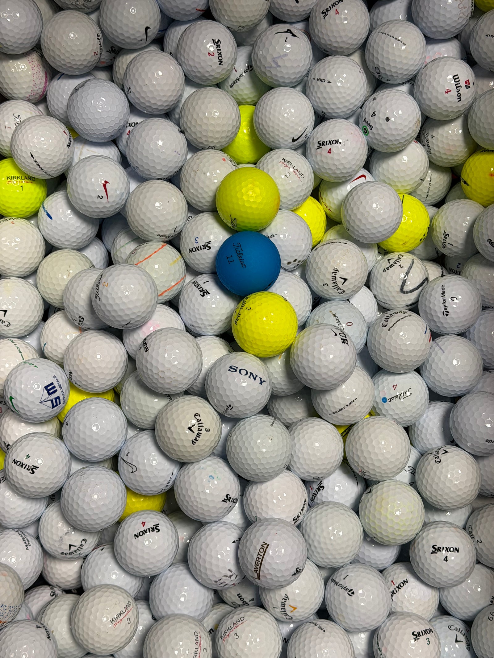 20 x ASSORTED TOP BRAND GRADE A/B GOLF BALLS